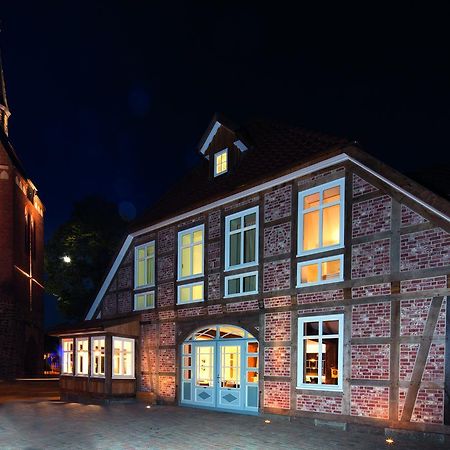 Schmucke Witwe Hotel Bispingen Eksteriør billede