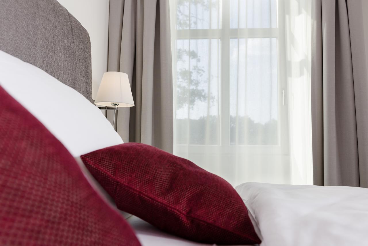 Schmucke Witwe Hotel Bispingen Eksteriør billede